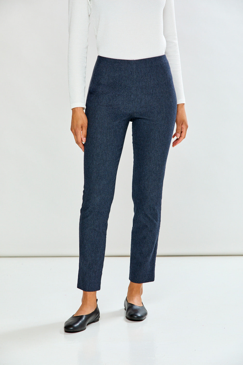The Sara Campbell Flannel Sheri Pant in Denim