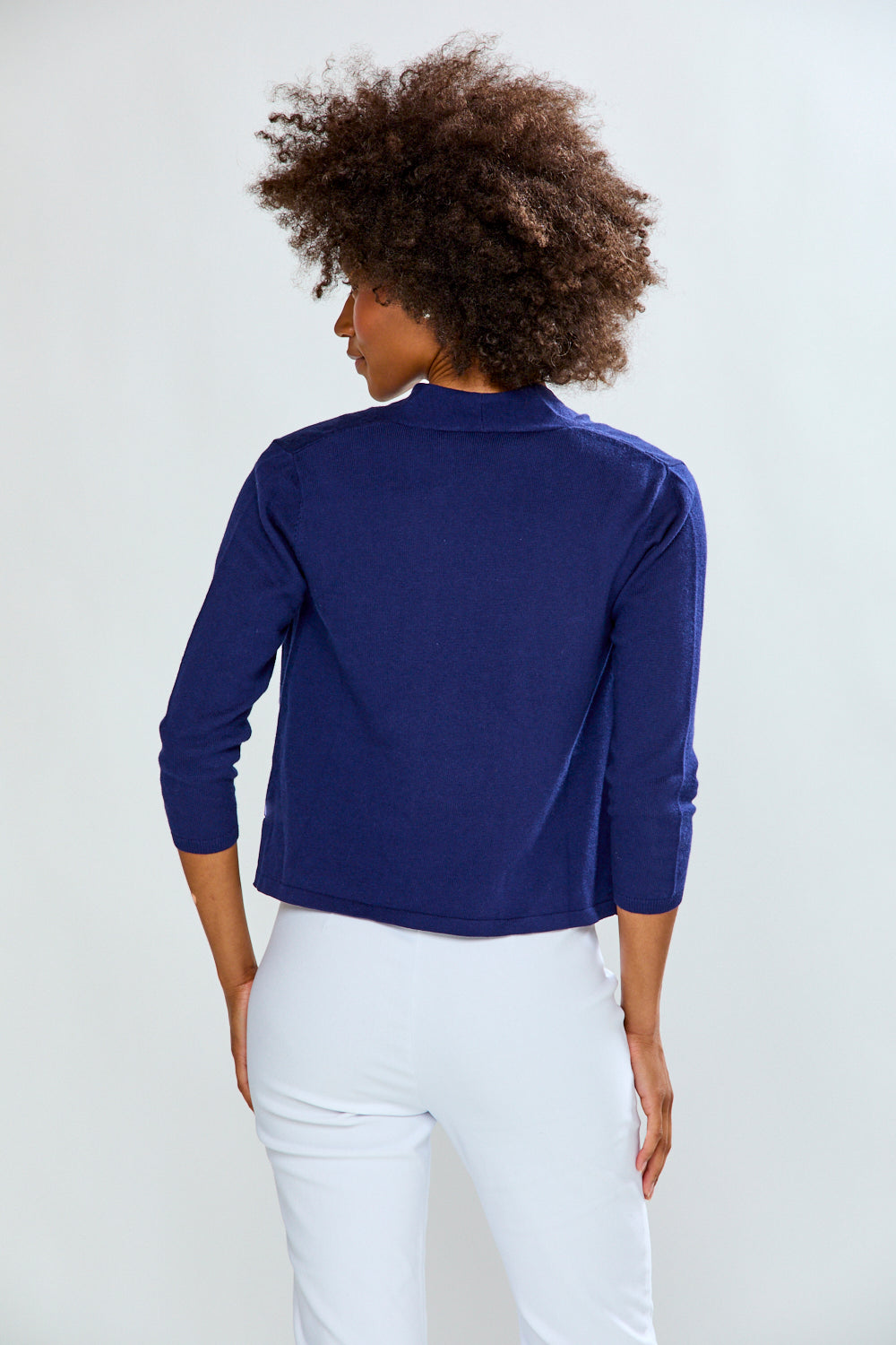 The Jackie Cardigan in Navy – Sara Campbell