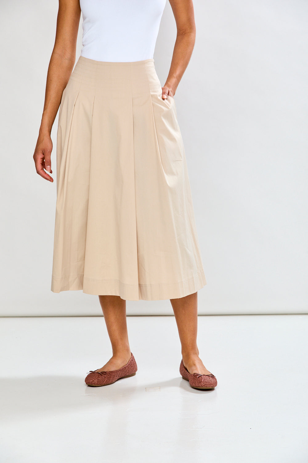 The Ruby Skirt in Sand