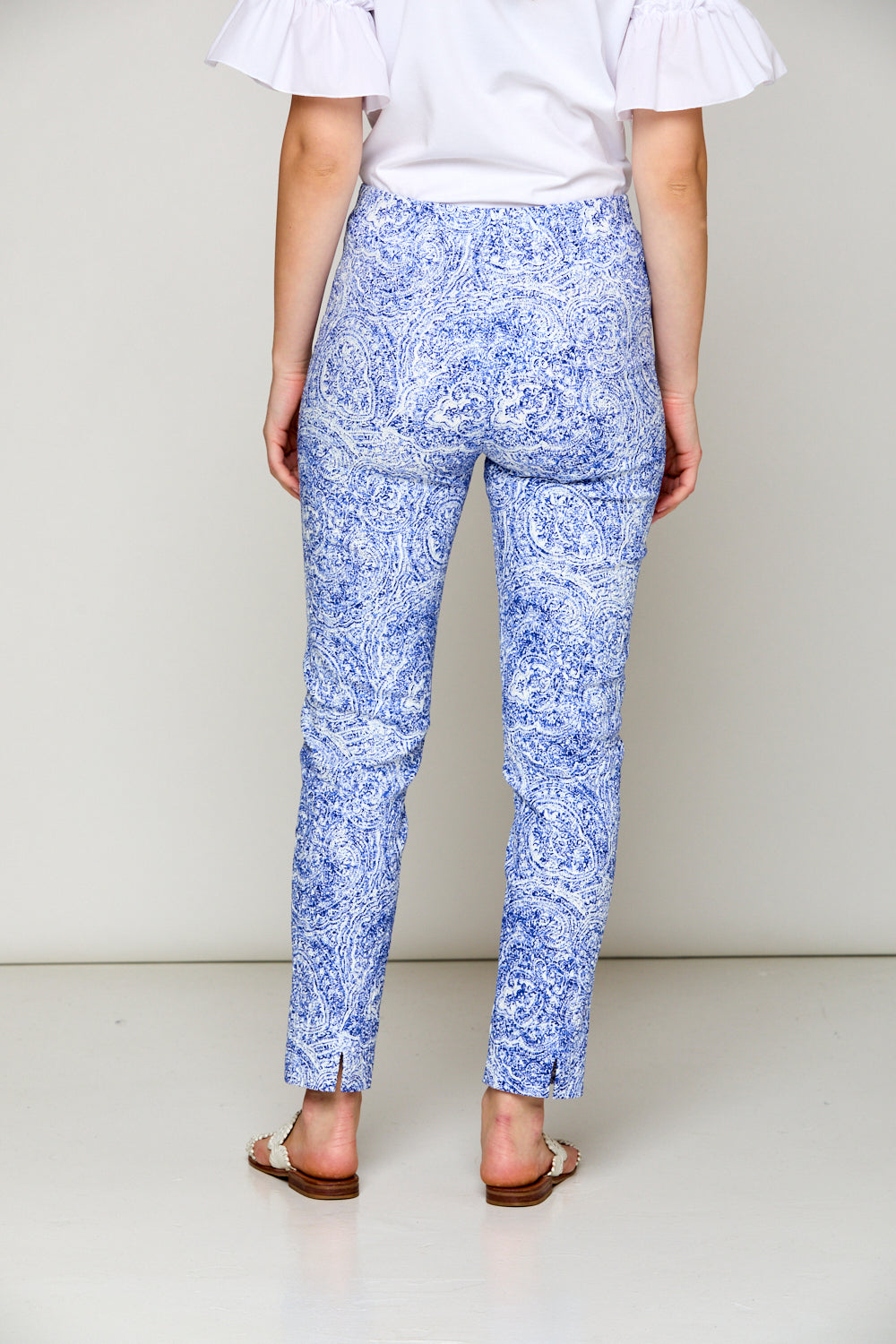 Woman in blue printed pant