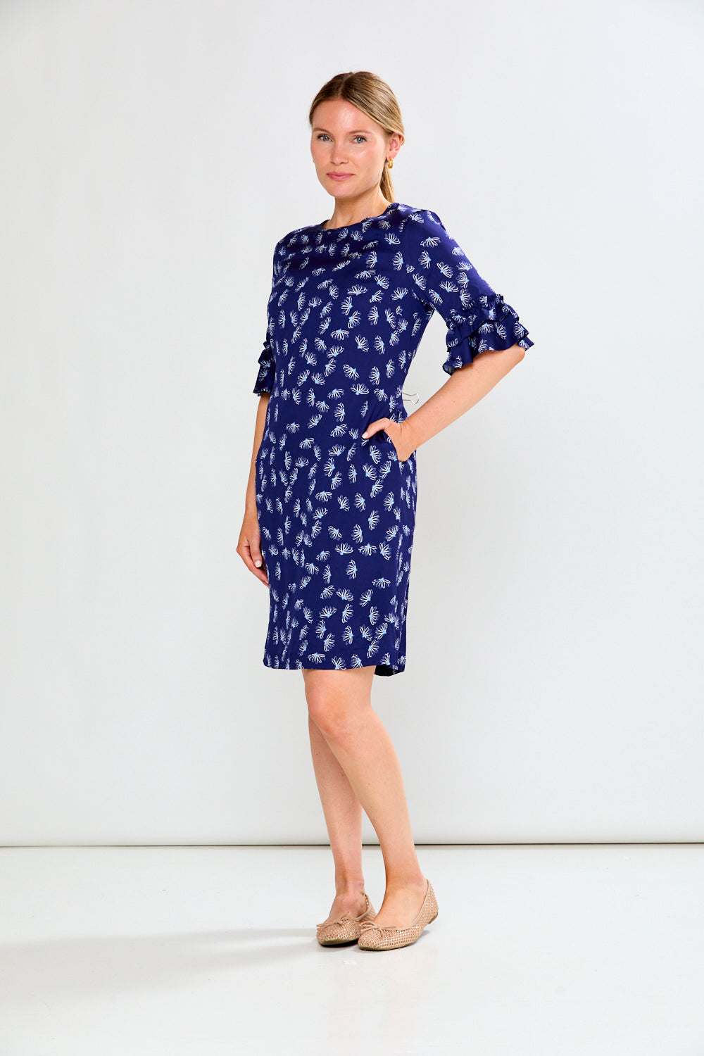 navy blue dress with daisies Women's Daisy Linen Dress Navy