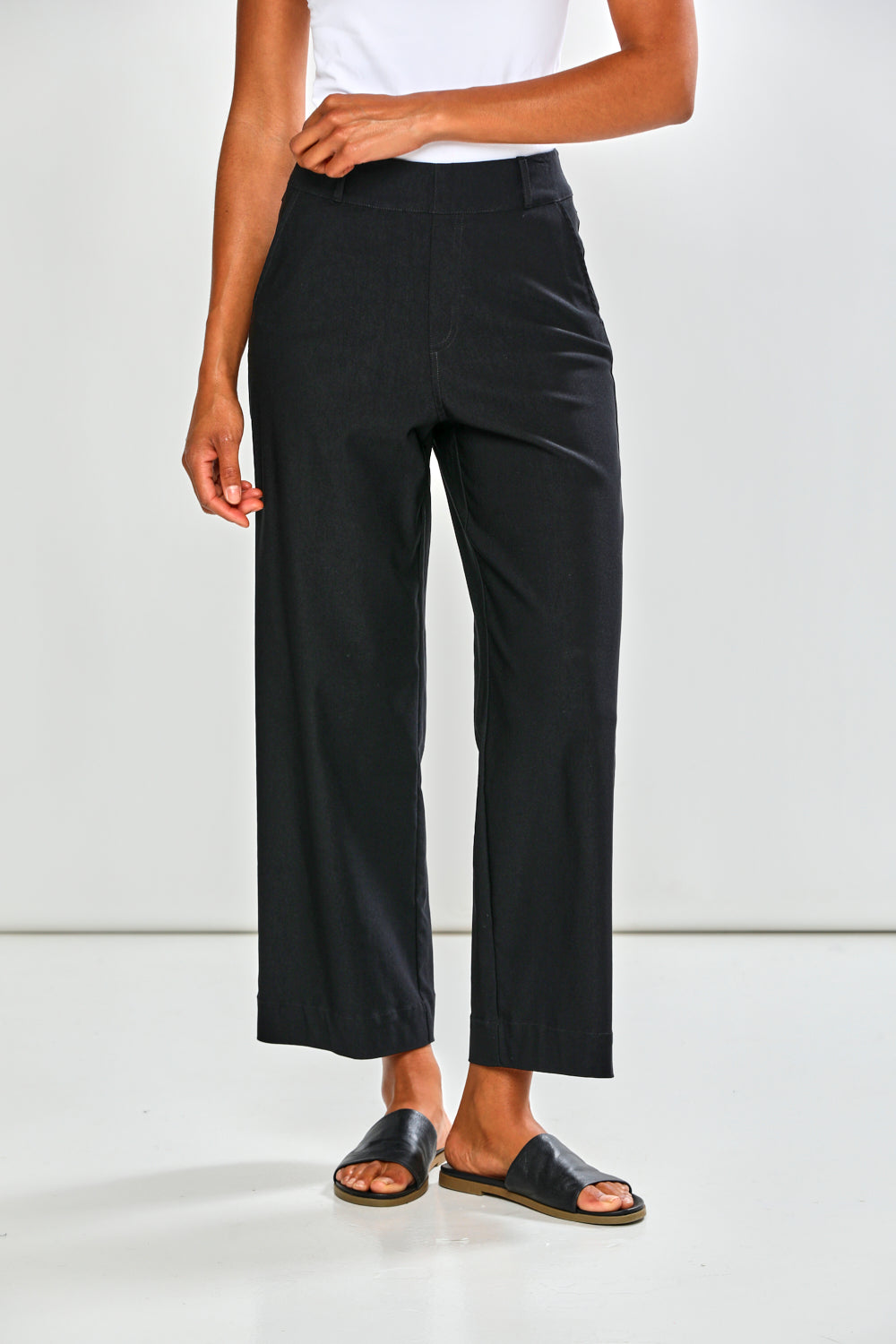 The Willow Pant in Black – Sara Campbell