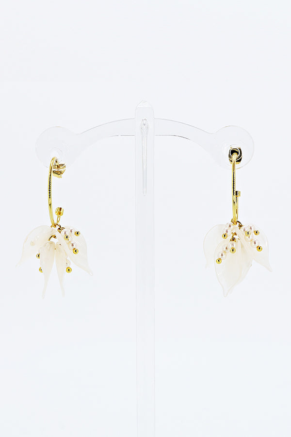 Gold hoop with floral petals