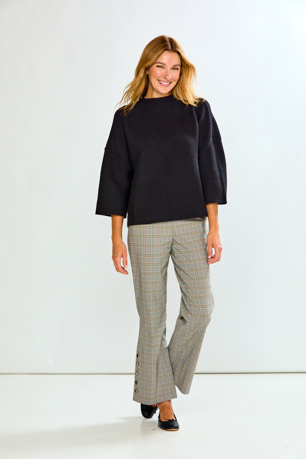 The Ribbed 3/4 Sleeve Pullover- Black – Sara Campbell