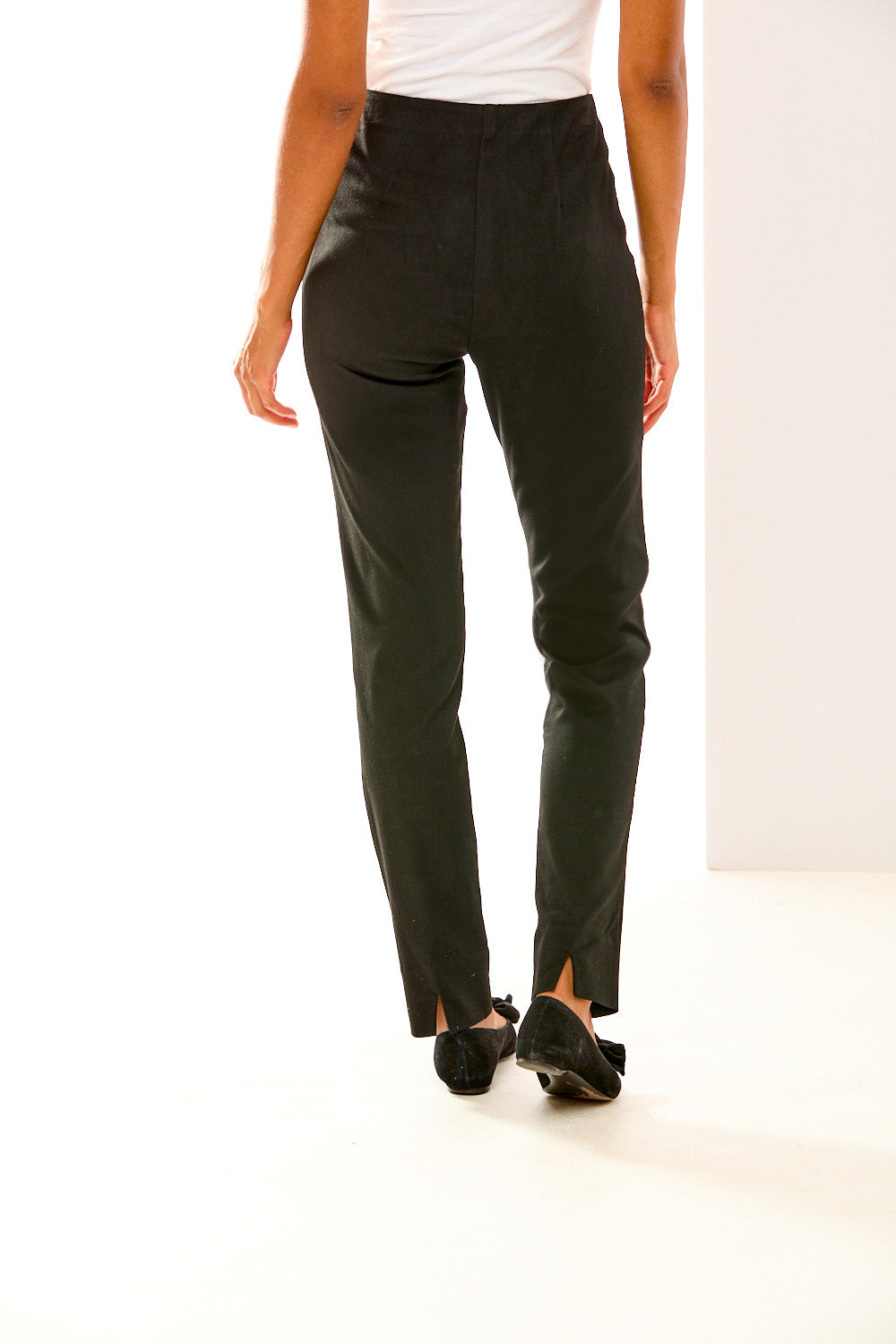 The Full Length Sheri in Black