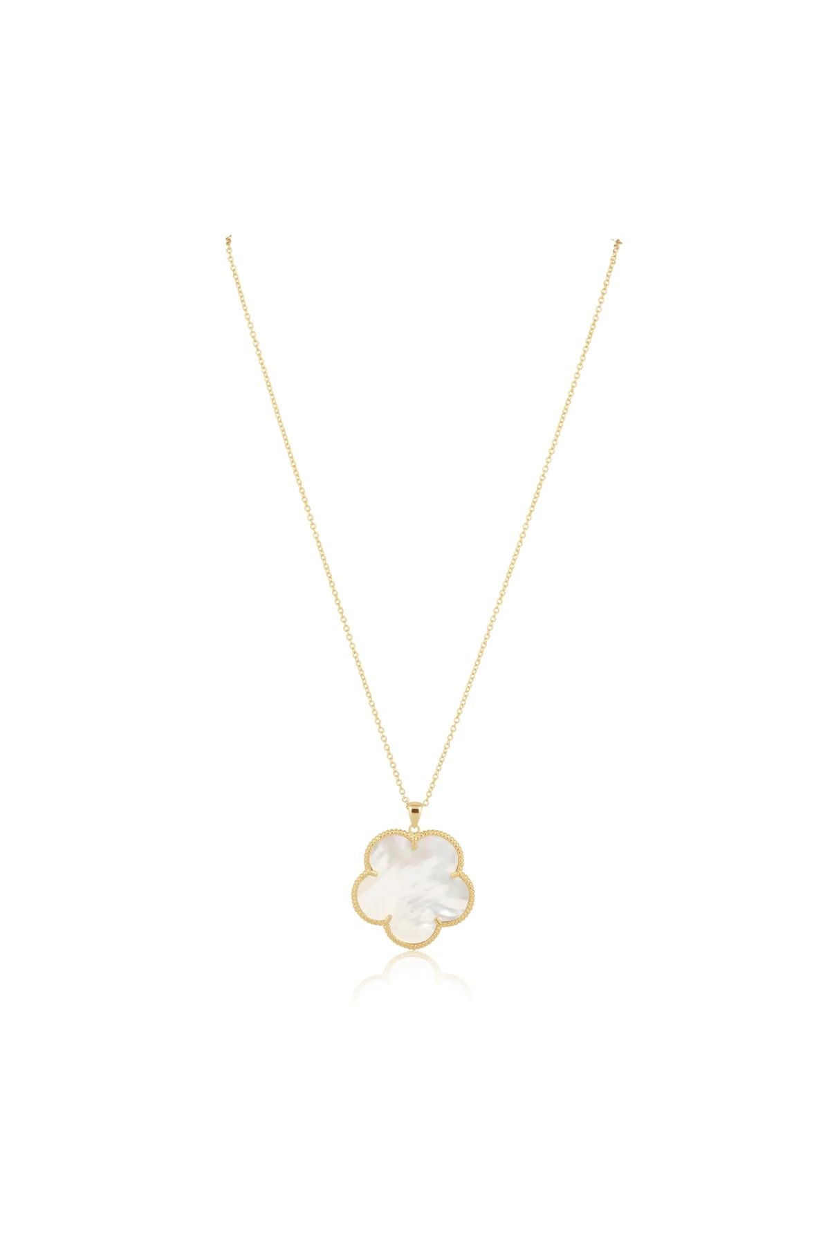 Clover pendant necklace