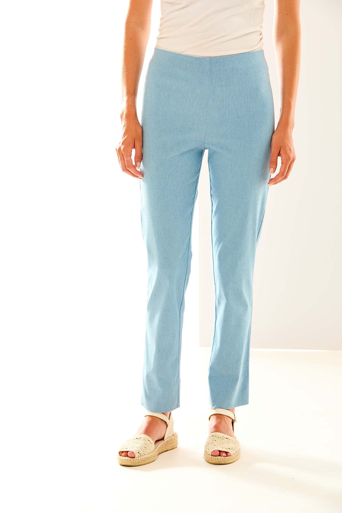 The Sara Campbell Flannel Sheri Pant in Chambray Heather