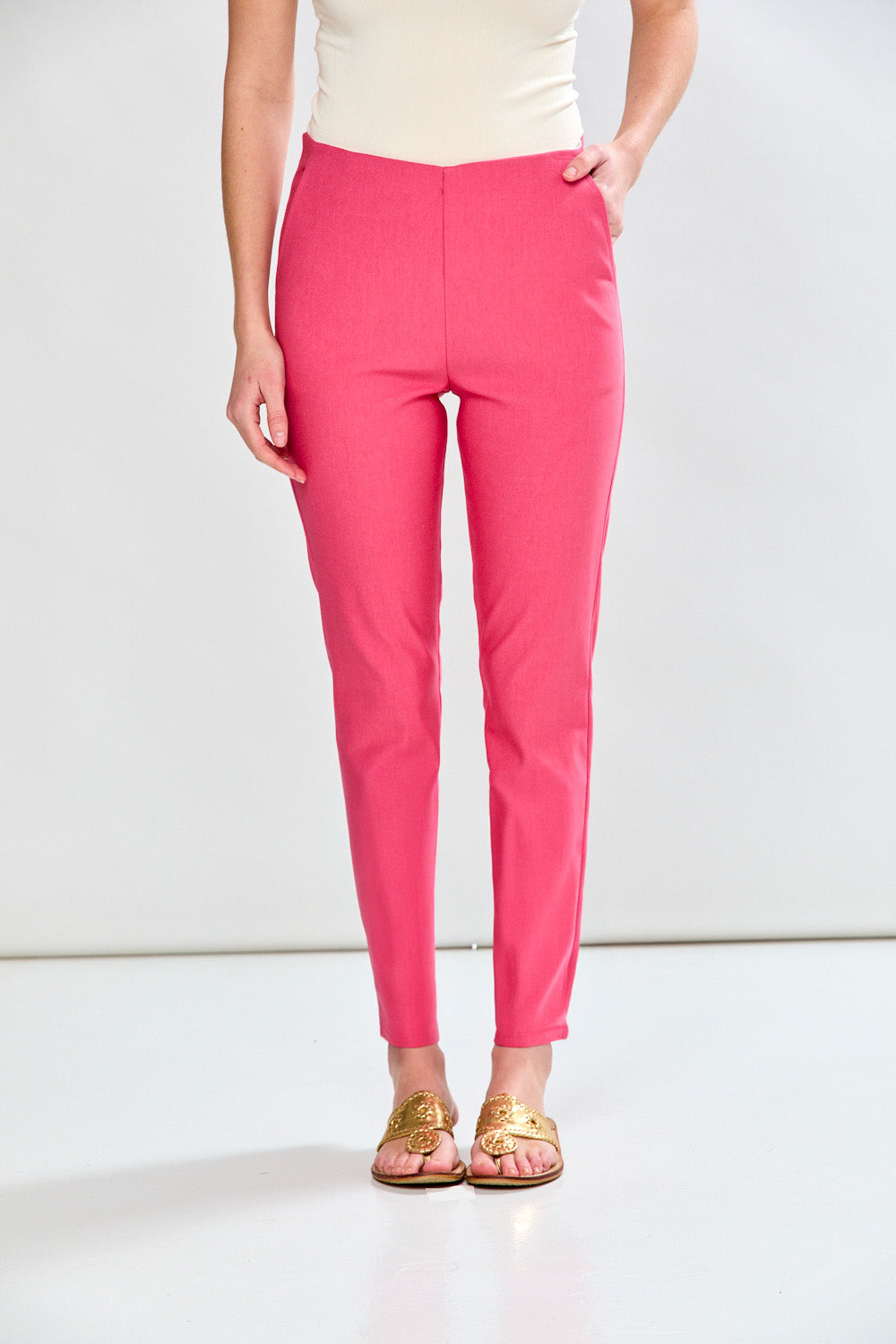 The Sutton Pant in Nantucket Red