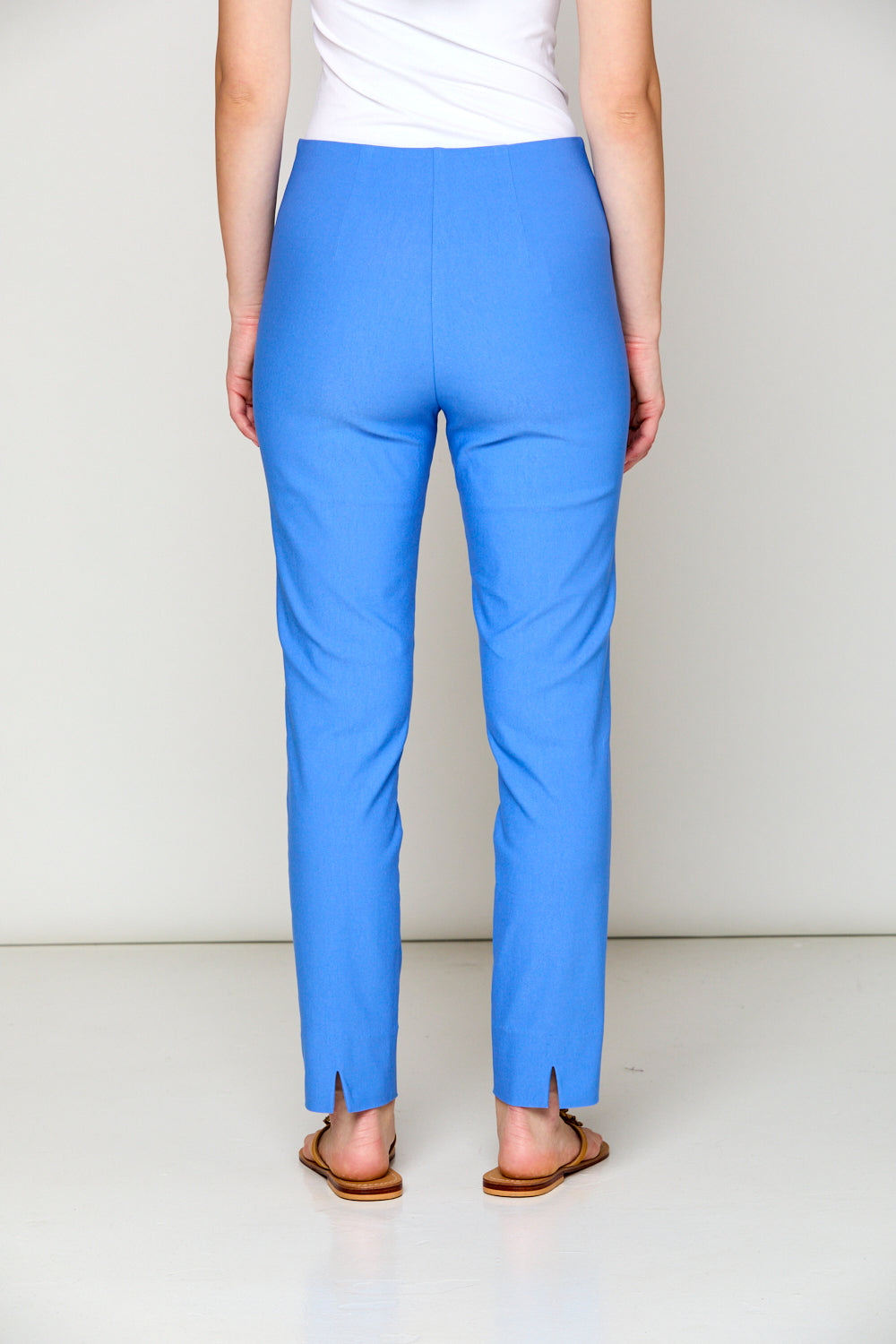 The Sheri Pant in Hydrangea