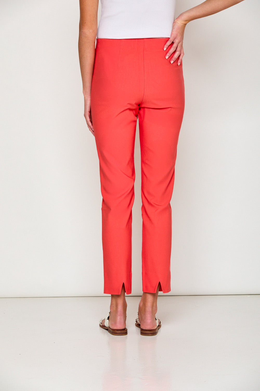 The best-selling Sara Campbell Sheri Pants in Geranium