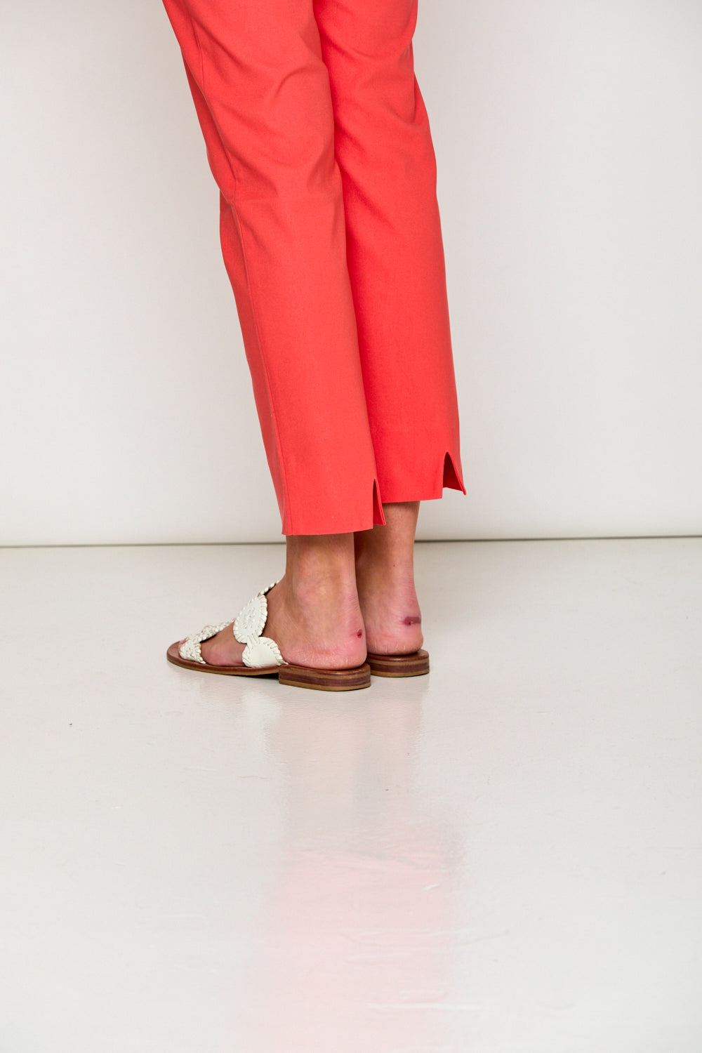 The best-selling Sara Campbell Sheri Pants in Geranium