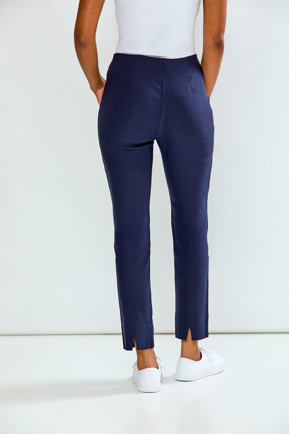 Pants in navy