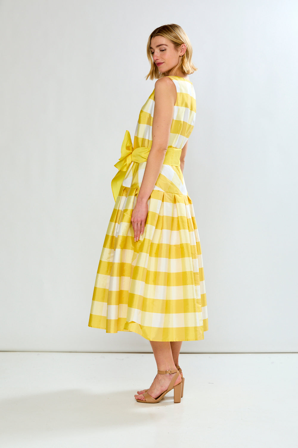 The Giselle Dress in Tea Length in Yellow Gingham