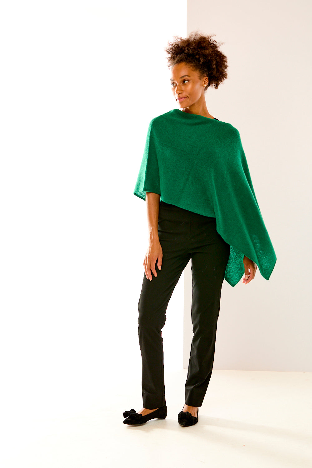 The Cashmere Ruana in Emerald