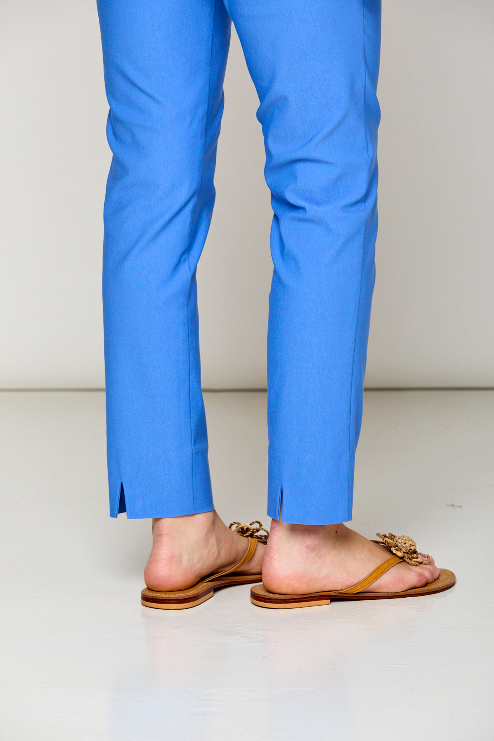 The Sheri Pant in Hydrangea