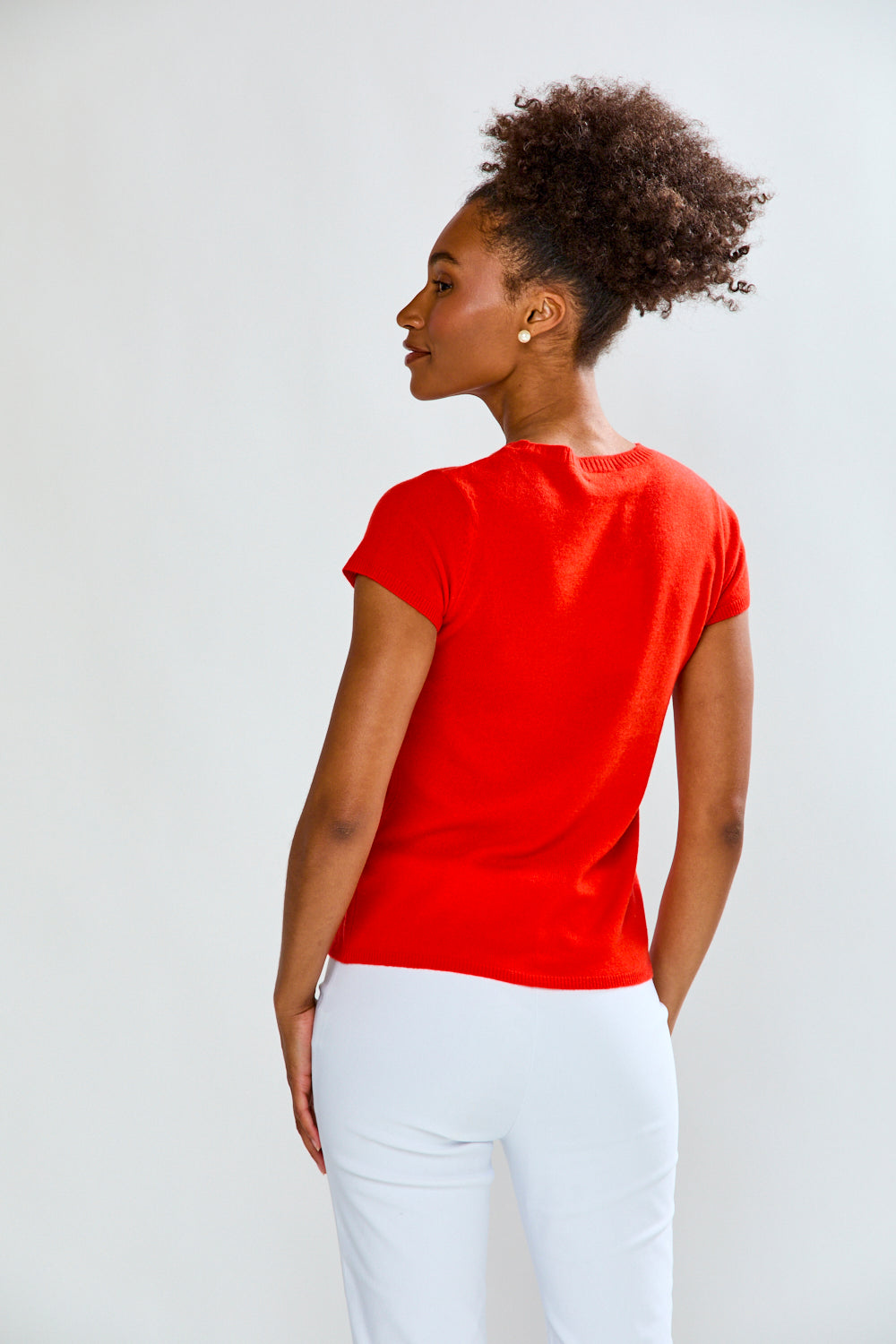 Woman wearing Cashmere Luxury Tee