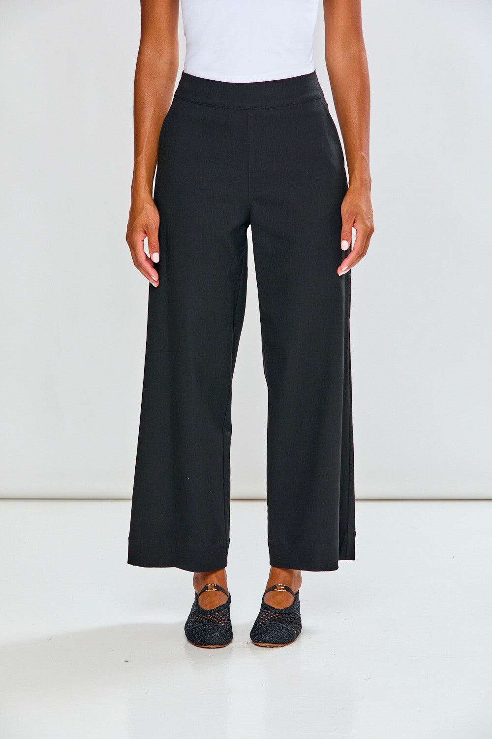 The Flannel Willow Pant in Black