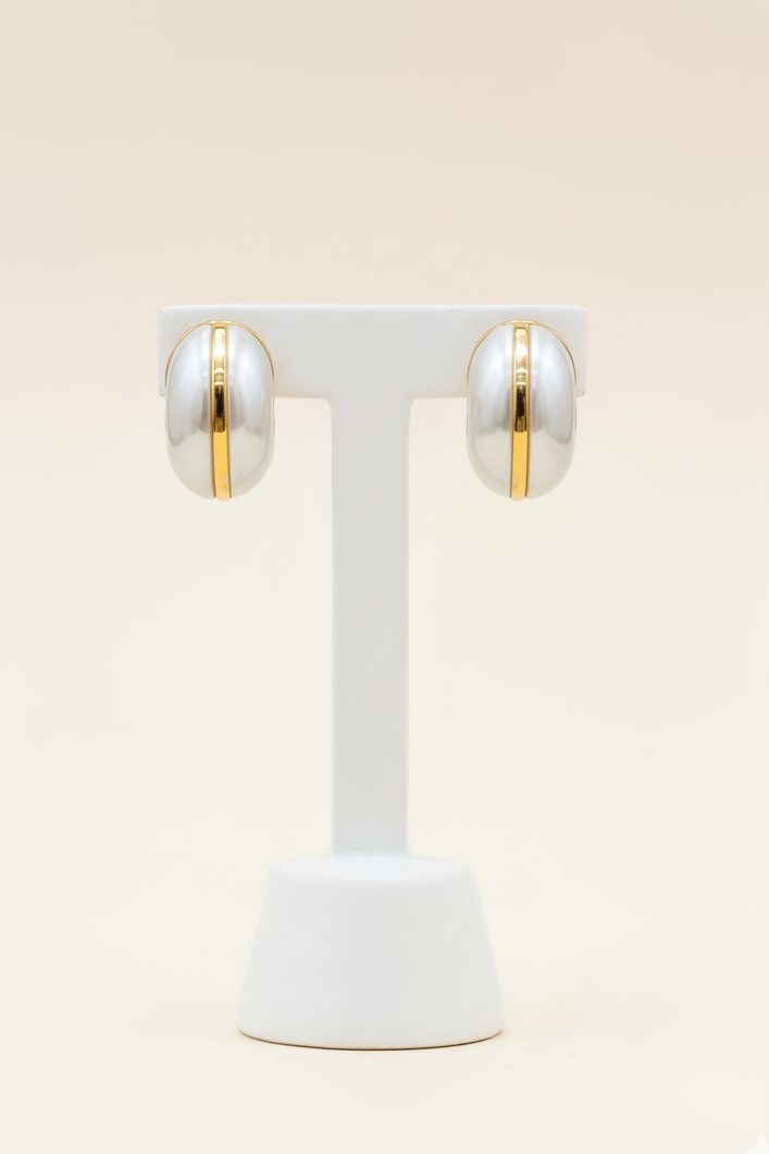 Pearl and gold hoops
