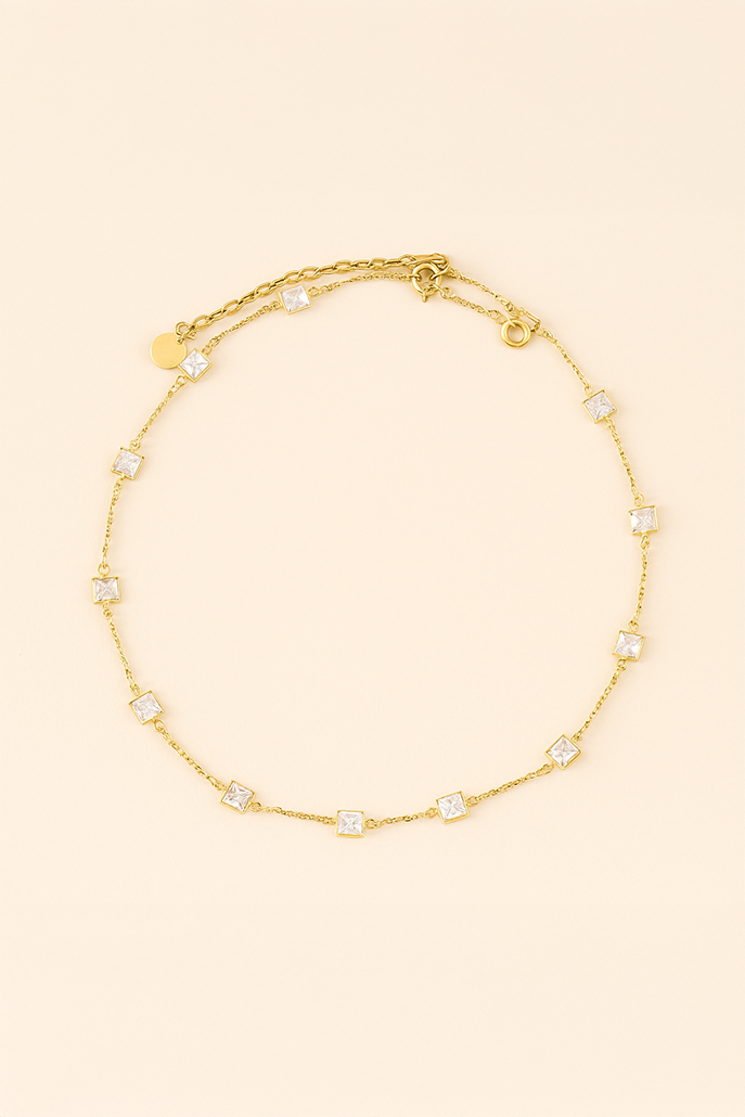 Gold and crystal necklace