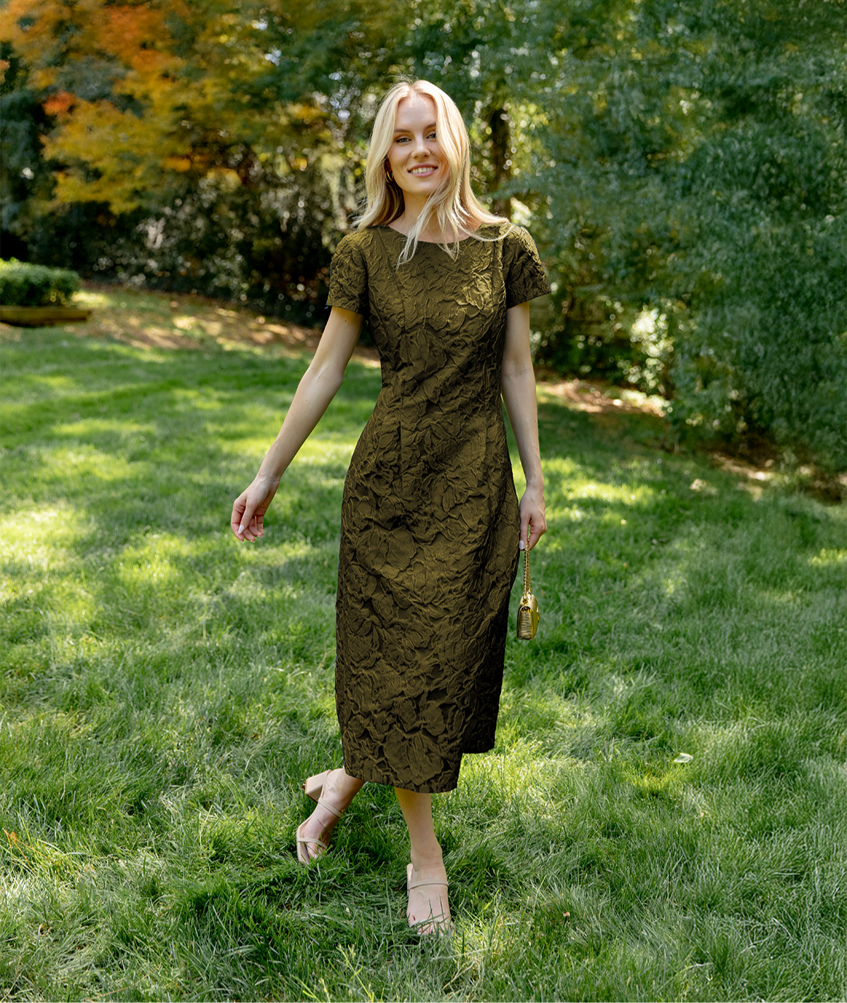Woman wearing a green event dress