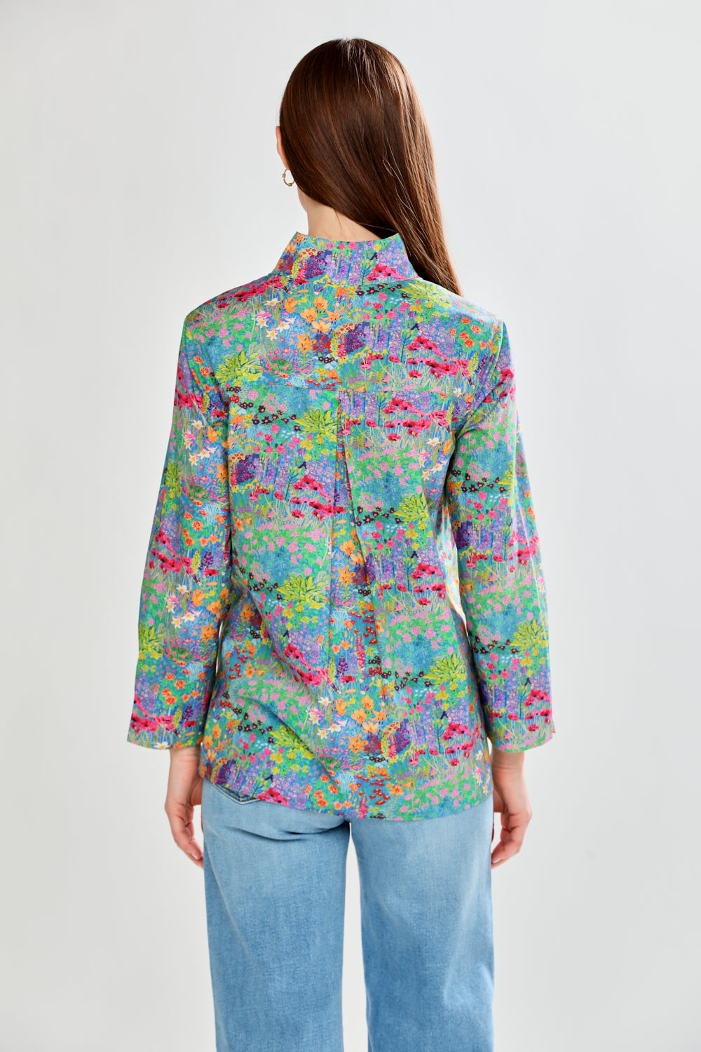 Woman wearing SHORT DANIELLA W/RUFFLE - ANNA'S HAVEN