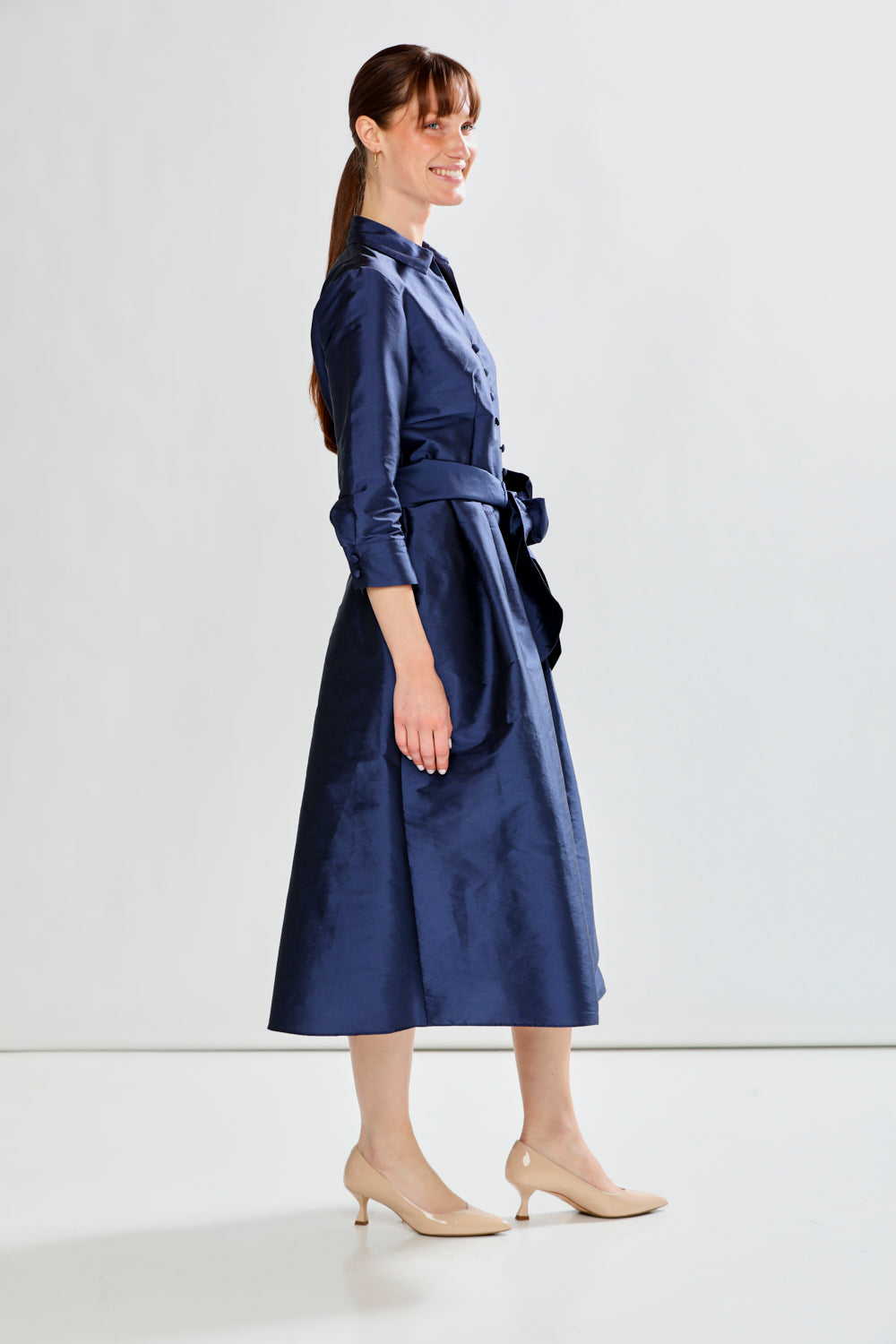 Woman wearing The Ainsley Dress - Navy (New SKUs)