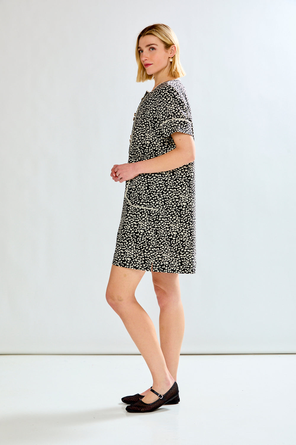 Woman with speckled dress 
