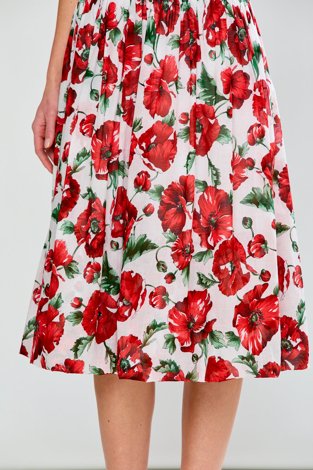 Dress in red flowers