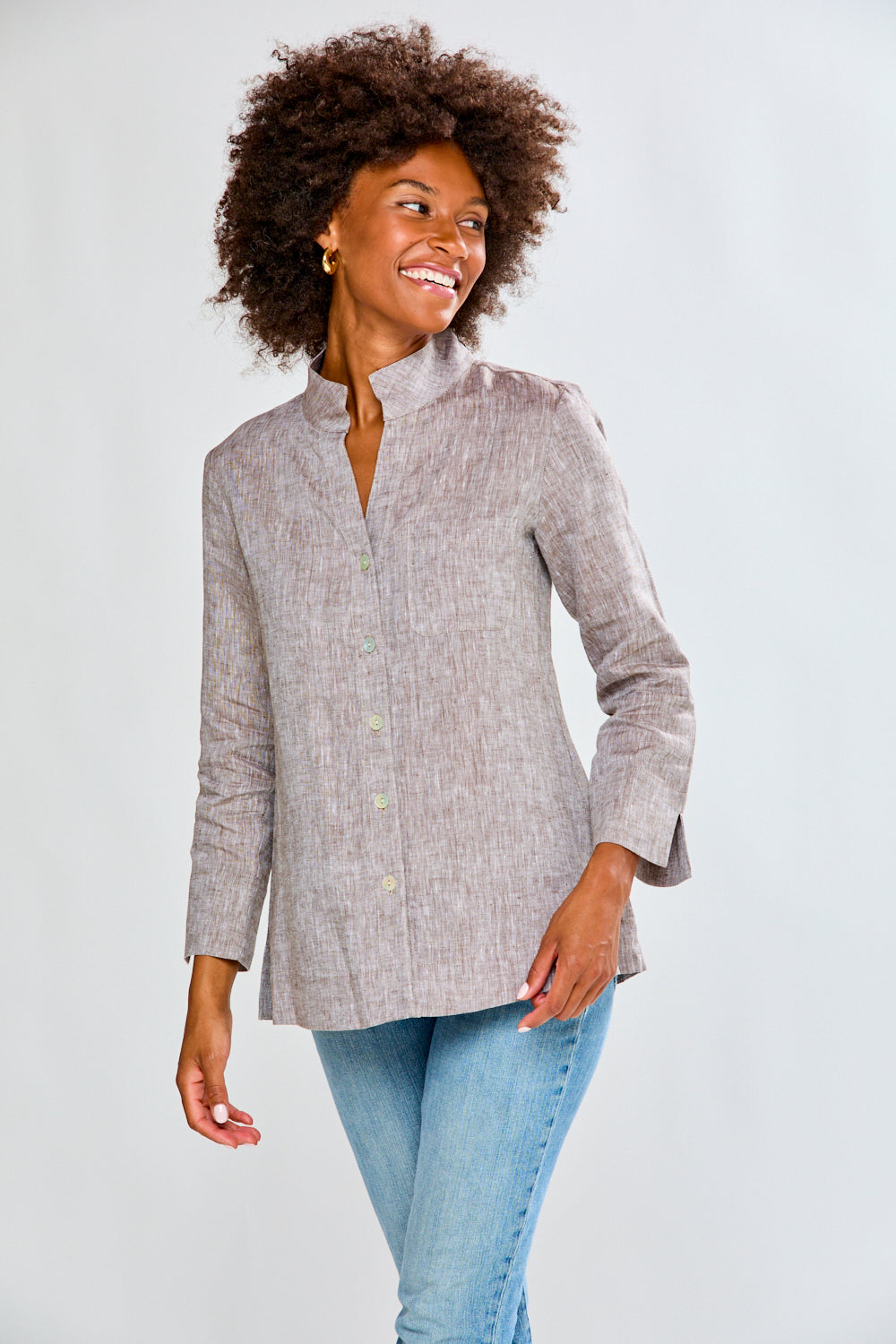Woman in mocha linen top with jeans