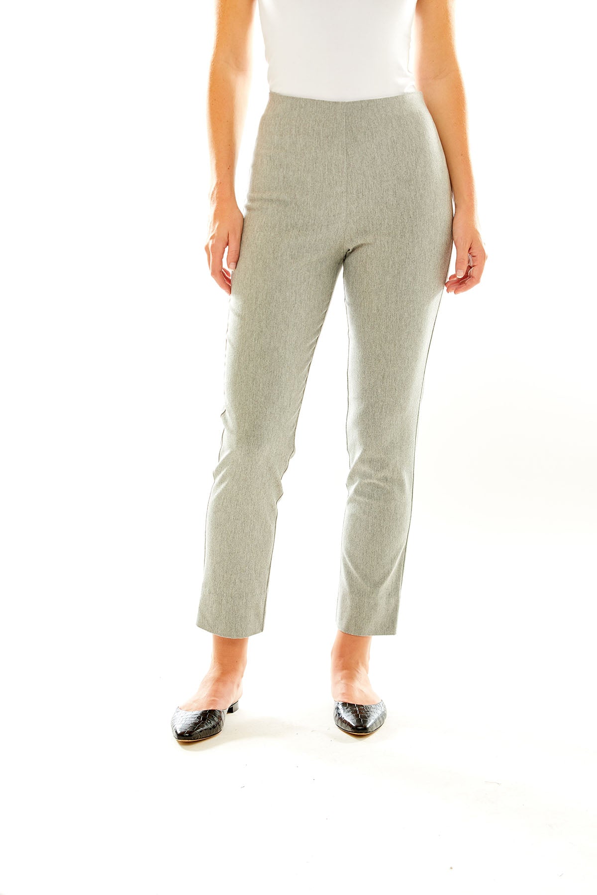 The Sara Campbell Flannel Sheri Pant in Light Grey