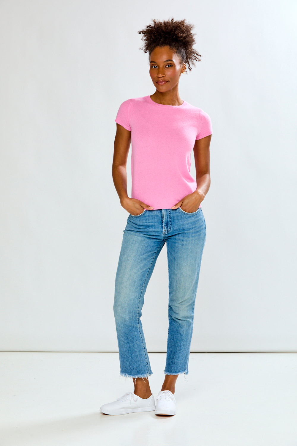 woman in pink t-shirt