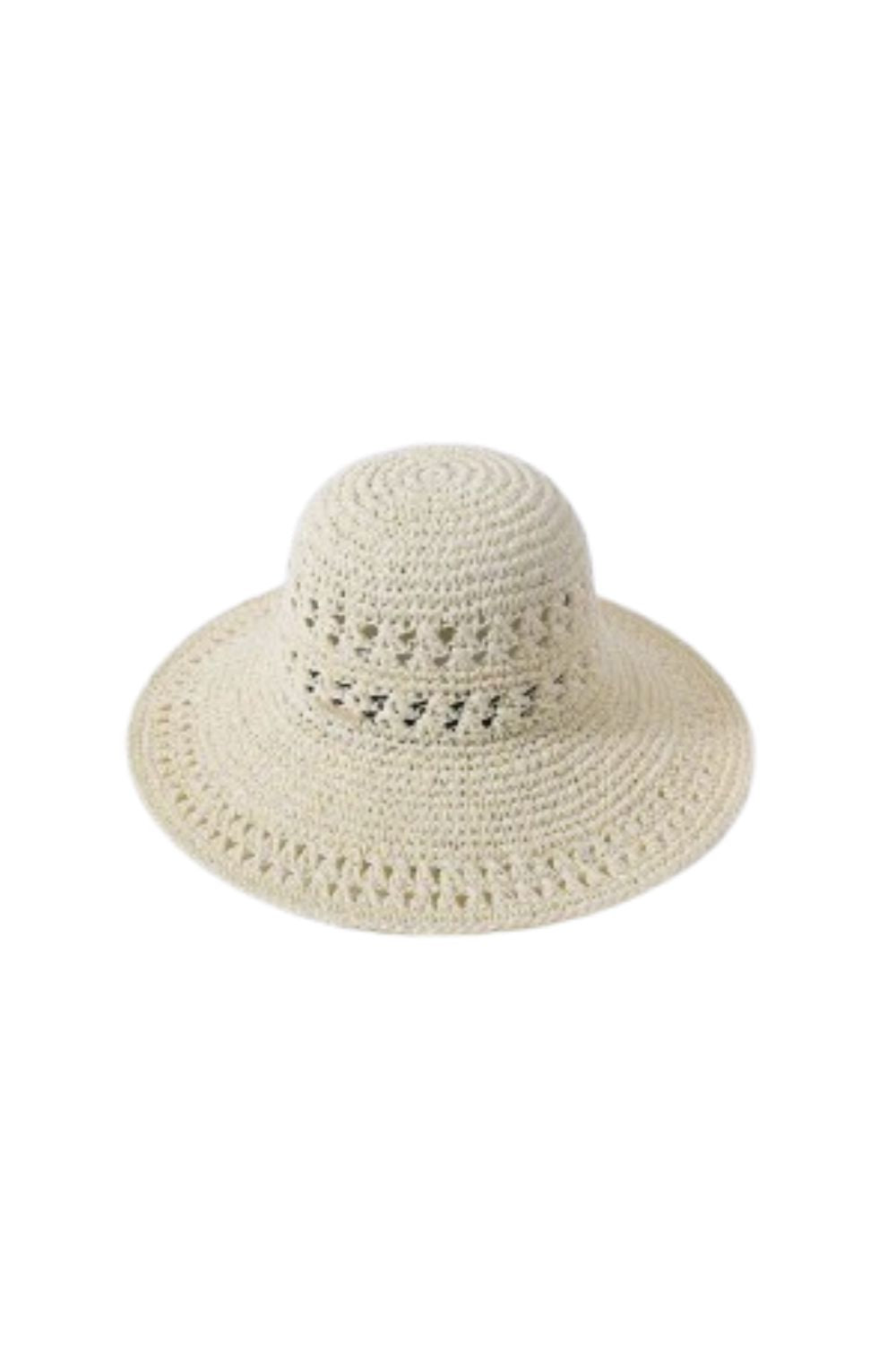 Straw hat in white