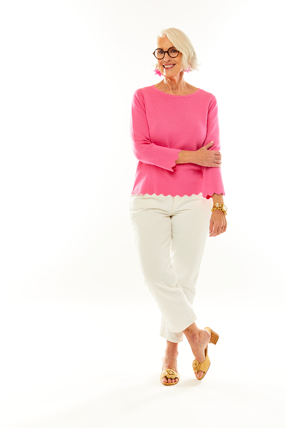 Woman in peony scallop hem pullover