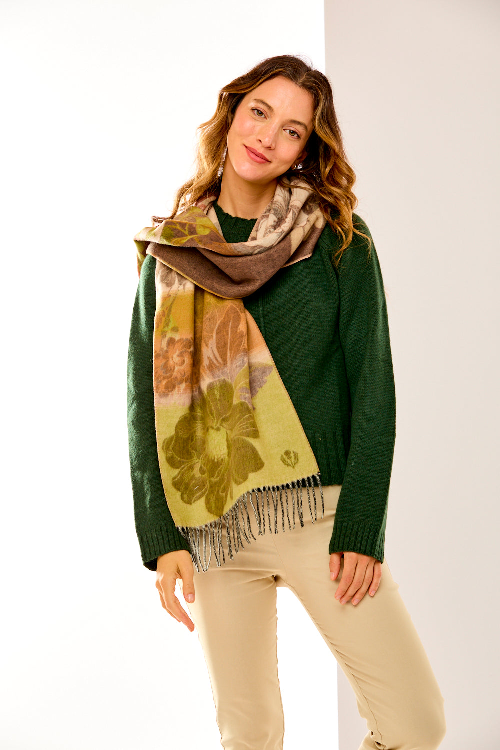 Botanical print spring scarf outlet